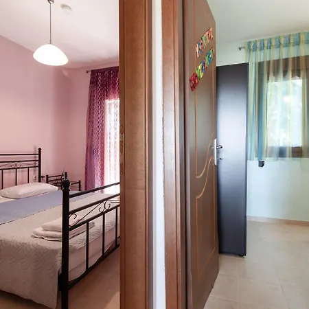 Konstantina's House By Rentalspro - Halkidiki *