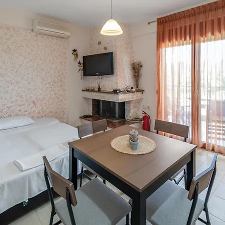 別荘 Konstantina's House By Rentalspro - Halkidiki *